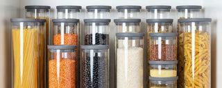 Übersicht der stapelbaren Vorratsgläser aus Borosilikatglas – das modulare System für stilvolle Vorratshaltung.